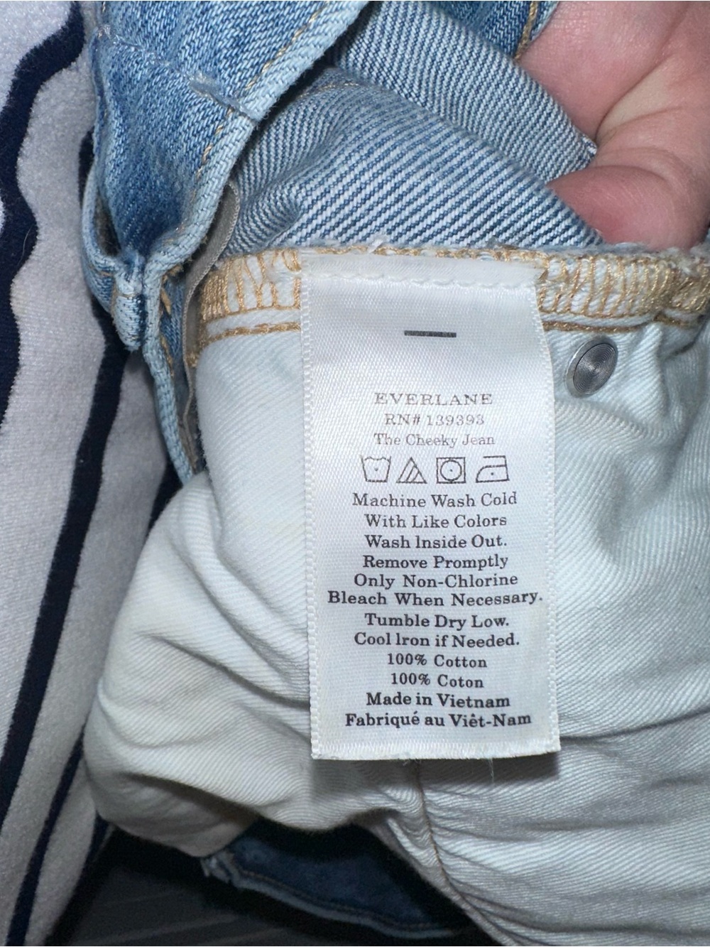Everlane The Cheeky Jean Straight Leg Crop Light Wash Jean - Picture 5 of 5